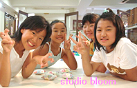 thumb_kidsclass_girls01 